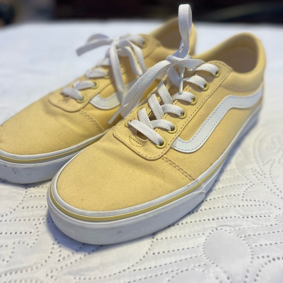 Vans Shoes - Yellow and white vans